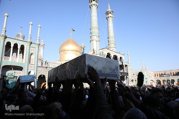 تشییع پیکرهای مطهر شهدای گمنام در قم