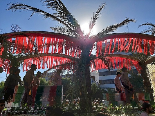 تشییع پیکرهای مطهر شهدای گمنام در هرمزگان