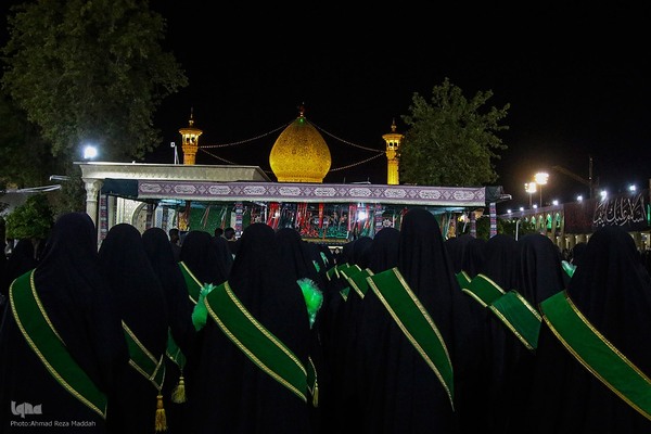 تشیع نمادین حضرت زهرا (س) در شاهچراغ(ع)