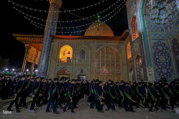 تشیع نمادین حضرت زهرا (س) در شاهچراغ(ع)