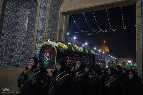 تشیع نمادین حضرت زهرا (س) در شاهچراغ(ع)