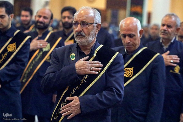 تشیع نمادین حضرت زهرا (س) در شاهچراغ(ع)