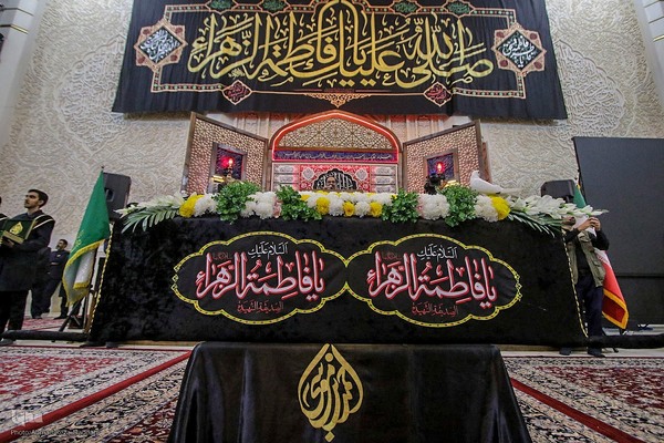 تشیع نمادین حضرت زهرا (س) در شاهچراغ(ع)