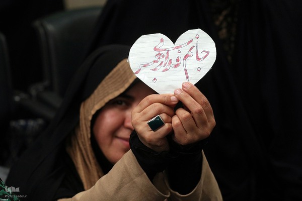 دیدار جمعی از مداحان و شاعران اهل‌بیت‌ (ع) با رهبر معظم انقلاب