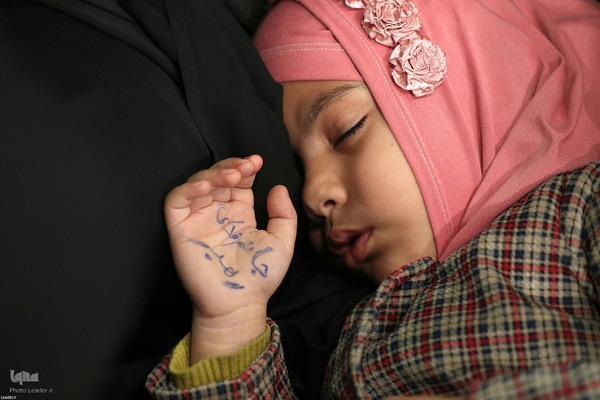 دیدار جمعی از مداحان و شاعران اهل‌بیت‌ (ع) با رهبر معظم انقلاب