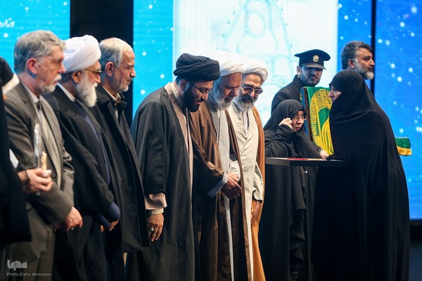 شانزدهمین همایش بانوان قرآن‌پژوه