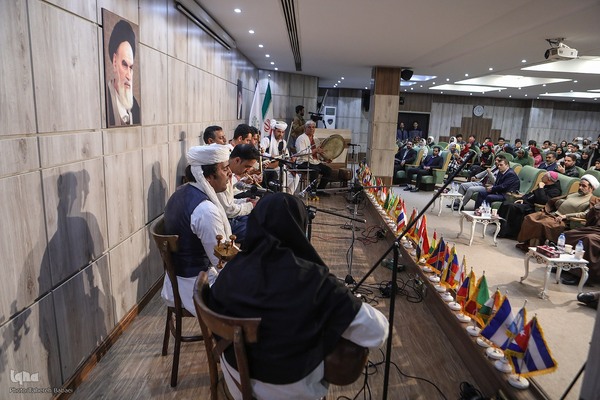 مراسم بزرگداشت میلاد حضرت مسیح(ع) و آغاز سال نو میلادی