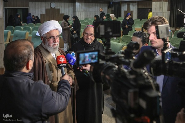 مراسم بزرگداشت میلاد حضرت مسیح(ع) و آغاز سال نو میلادی