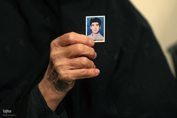 دیدار جمعی از خانواده‌های شهدای مدافع حرم و مقاومت با رهبر معظم انقلاب