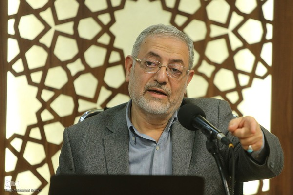 نشست هم اندیشی با اساتید جلسات قرآن کریم تهران