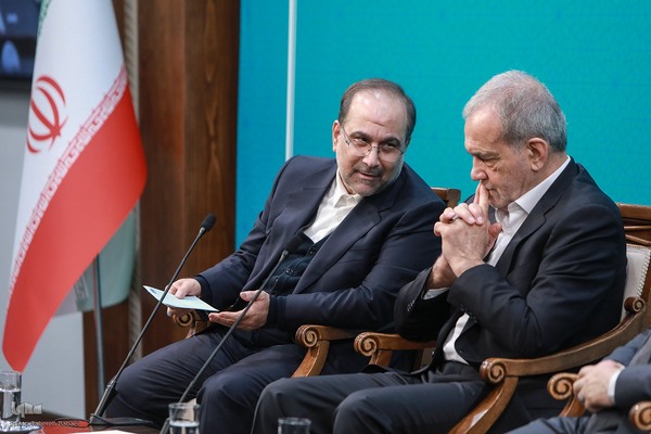 نشست اعضای فرهنگستان علوم با حضور رییس جمهور