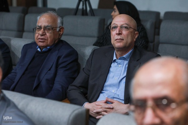 نشست اعضای فرهنگستان علوم با حضور رییس جمهور