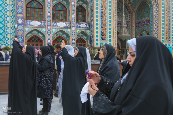 رونمایی از بزرگترین کتیبه دست‌نویس کشور در امام زاده صالح