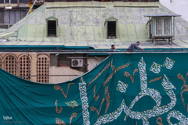 رونمایی از بزرگترین کتیبه دست‌نویس کشور در امام زاده صالح