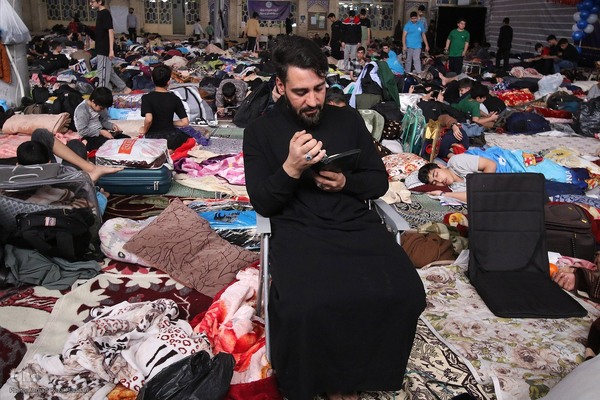  مراسم معنوی اعتکاف در شیراز