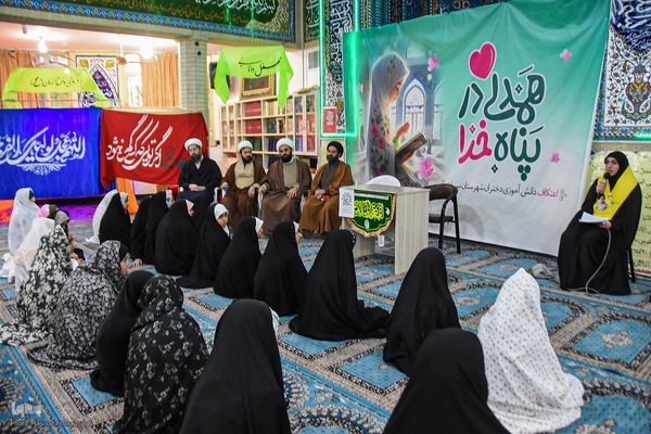  مراسم معنوی اعتکاف در سمنان