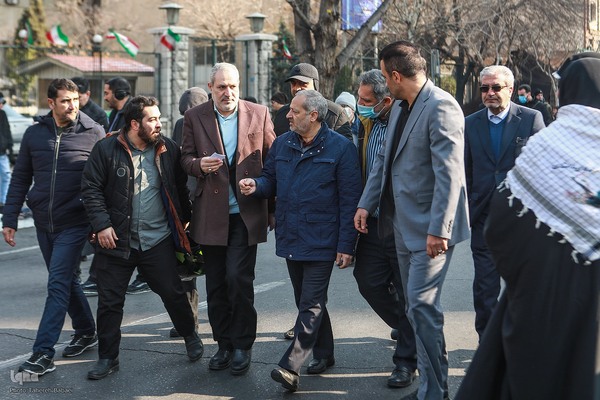 حضور علیرضا کاظمی؛ وزیر آموزش و پرورش در مراسم یوم‌الله ۲۲ بهمن