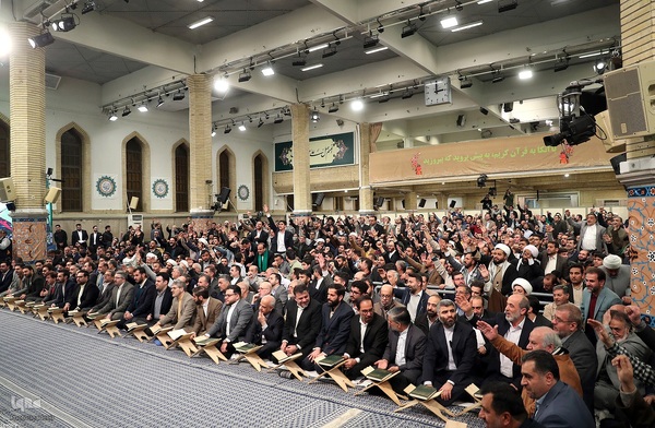 مراسم انس با قرآن در اولین روز از ماه مبارک رمضان