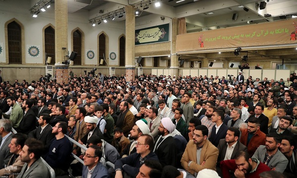 مراسم انس با قرآن در اولین روز از ماه مبارک رمضان