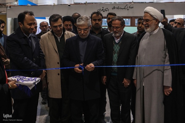 بازدید وزیر علوم از سی‌ودومین نمایشگاه بین‌المللی قرآن کریم