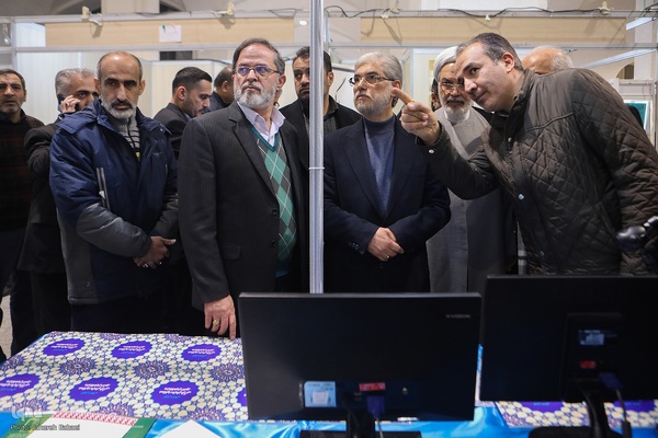 بازدید وزیر علوم از سی‌ودومین نمایشگاه بین‌المللی قرآن کریم