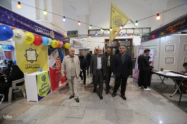 بازدید حسن مسلمی نائینی،‌ رئیس جهاددانشگاهی از نمایشگاه بین‌المللی قرآن کریم 
