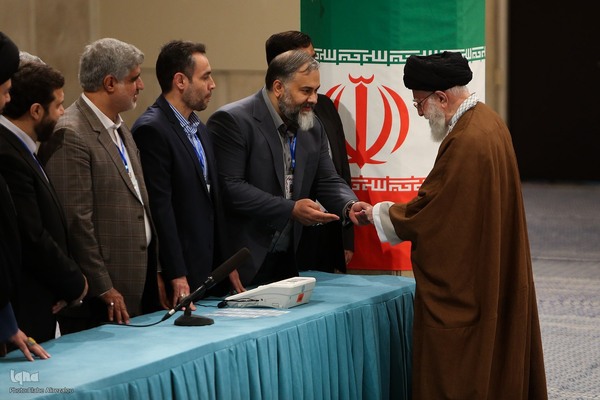 شرکت رهبر انقلاب در مرحله دوم انتخابات مجلس