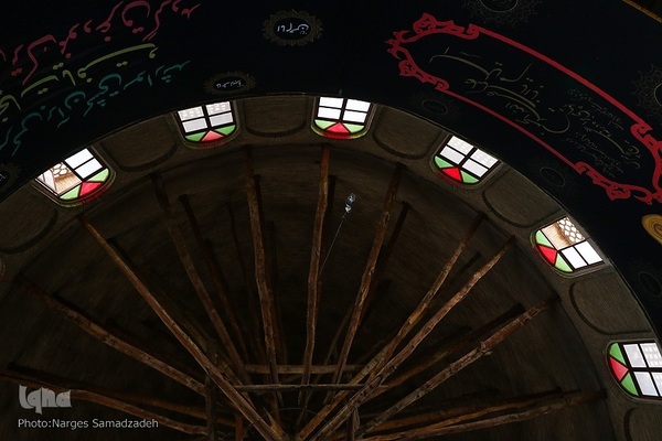 مسجد رحیم خان اصفهان؛ نگین فیروزه‌ای دوره قاجار