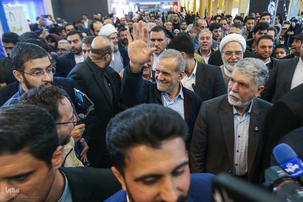 بازدید رئیس جمهور لز نمایشگاه قرآن کریم