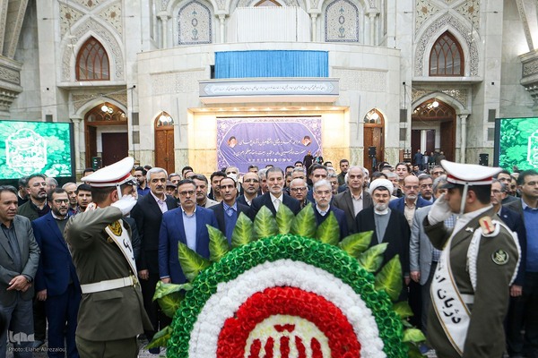 تجدیدمیثاق دانشگاهیان با آرمان‌های امام خمینی