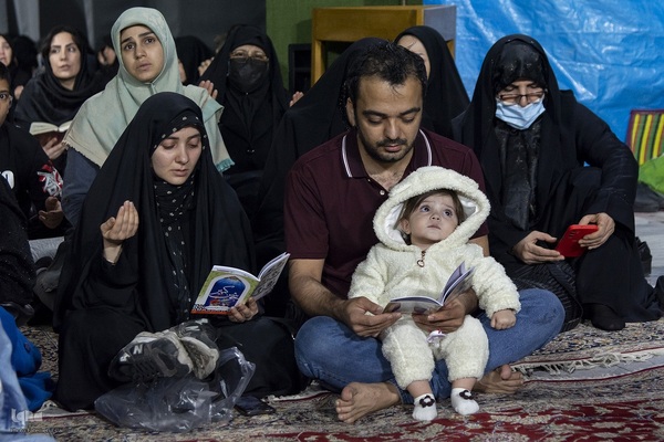 شب نوزدهم ماه مبارک رمضان در امامزاده محمد(ع) کرج‎