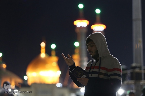 احیای شب بیست و سوم ماه رمضان در حرم حضرت معصومه(س)