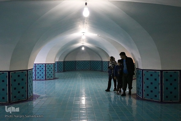 نقش جهان میزبان مسافران نوروزی نصف جهان