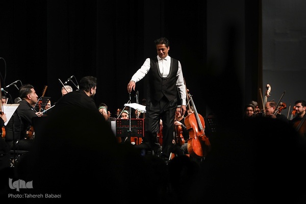 رونمایی از سمفونی نوروز
