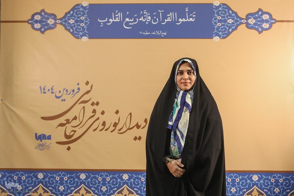 زکیه عبداللهیان، مدیر مرکز فرهنگی بانوان قرآن‌پژوه