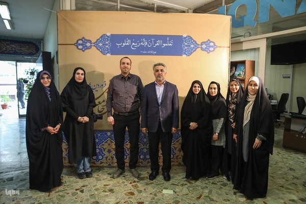 ایکنایی‌ها در دهمین دیدار نوروزی جامعه قرآنی 