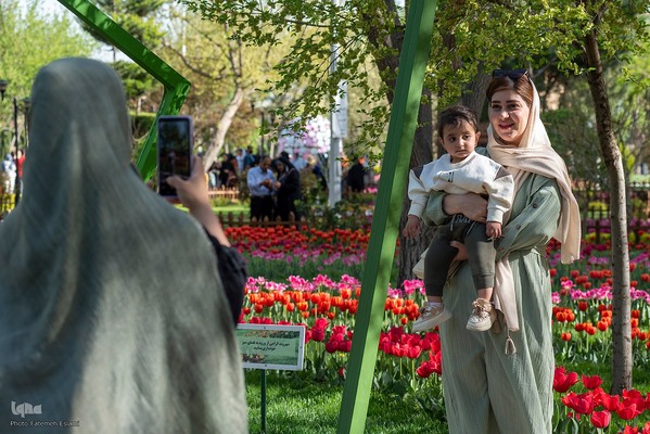 یازدهمین جشنواره لاله‌های کرج‎