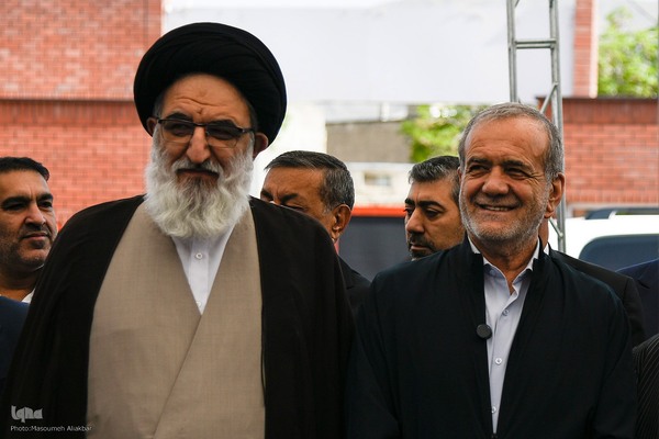 سفر رییس جمهور به استان البرز