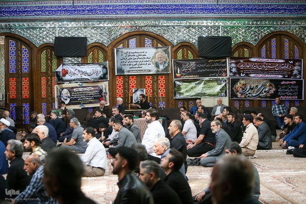 مراسم تشییع پیکر خادم‌القرآن عبدالرسول عبایی