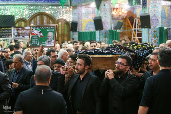 مراسم تشییع پیکر خادم‌القرآن عبدالرسول عبایی