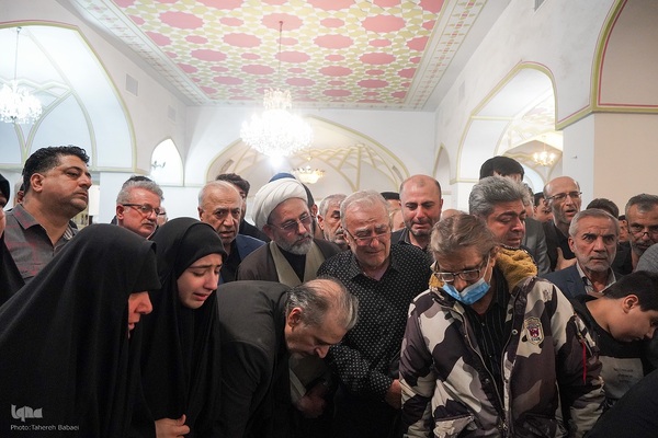 مراسم خاک سپاری خادم‌القرآن عبدالرسول عبایی