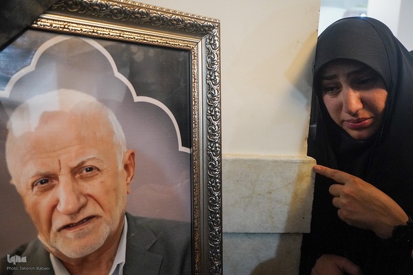 مراسم خاک سپاری خادم‌القرآن عبدالرسول عبایی