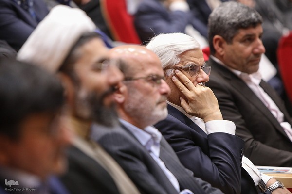 مراسم تکریم و معارفه روسای پیشین و جدید جهاد دانشگاهی