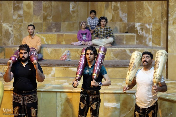 آیین پهلوانی در گود زورخانه