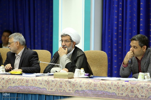 جلسه شورای عالی انقلاب فرهنگی