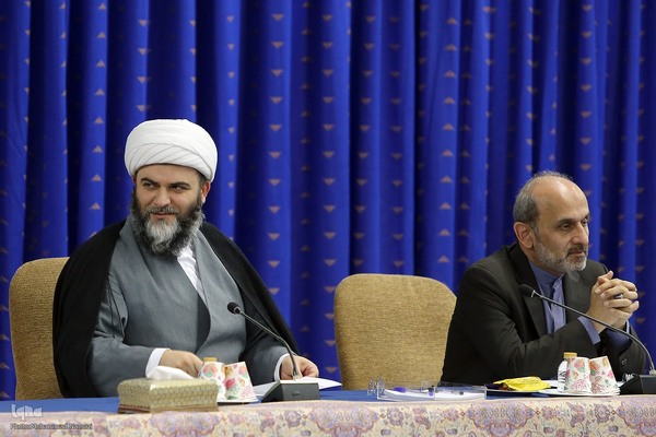 جلسه شورای عالی انقلاب فرهنگی