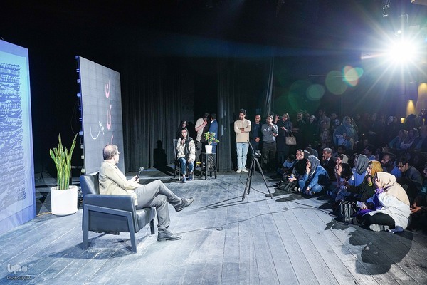 جشن امضای مجموعه‌شعر «نیست» اثر فاضل نظری