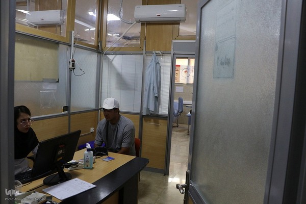 اهدا خون برای حادثه دیدگان بندر عباس