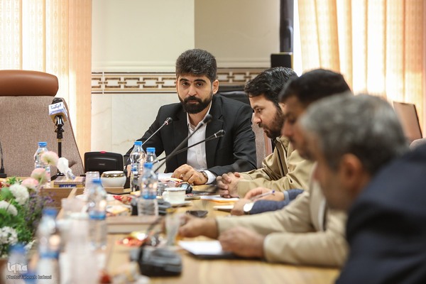 نشست ارائه راهکار‌های توسعه ابعاد بین‌المللی مسابقات قرآن ایران