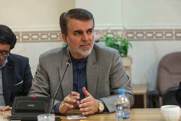 نشست ارائه راهکار‌های توسعه ابعاد بین‌المللی مسابقات قرآن ایران